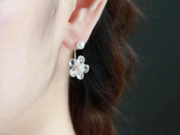 14kgf-pearl stud and white topaz flower 耳針 第4張的照片