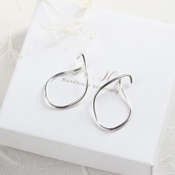 14kgf- flowing line ear cuff 第3張的照片