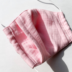 《再販最後・5点》お肌に優しいふわっふわコットン　ダブルガーゼ　マスク　ベビーピンク　専用不織布フィルターポケット付き 3枚目の画像