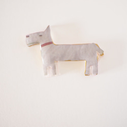 『白い犬』ブローチ 5枚目の画像