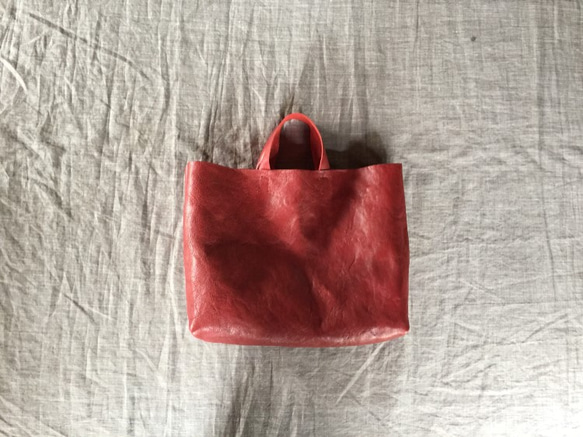 【S.Y様ご予約品です】 『環桜』 革袋 枯赤 S3サイズ 1枚目の画像