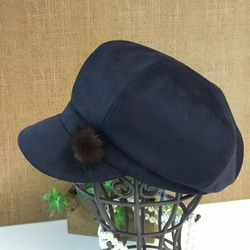 エクセーヌ キャスケット型 ミンク飾り付 レディース婦人帽子 M 黒色 1枚目の画像