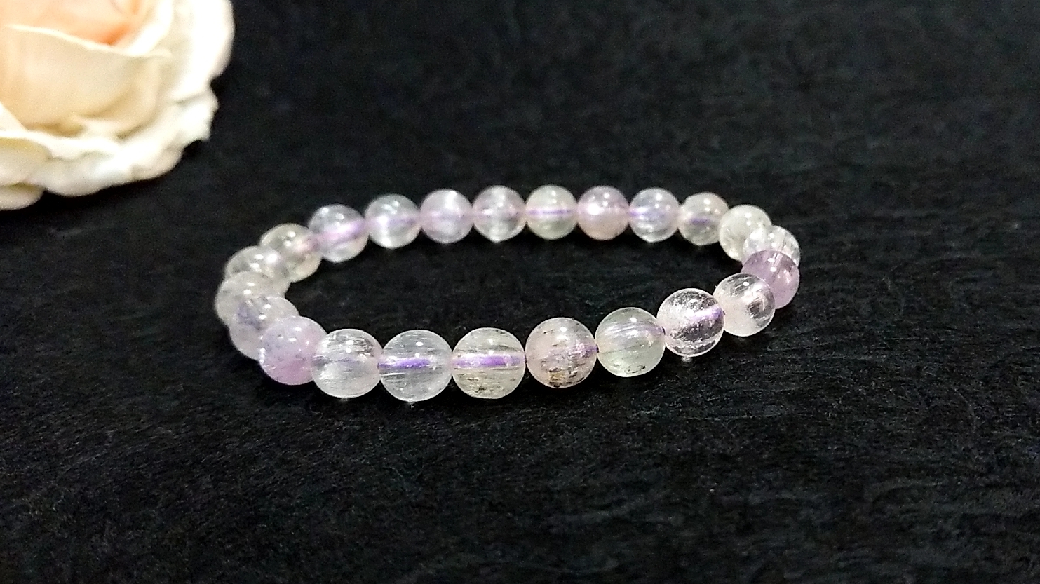 純粋な愛…感情の傷を癒す☆安心感＊安定感☆天然石＊クンツァイト☆ブレスレット