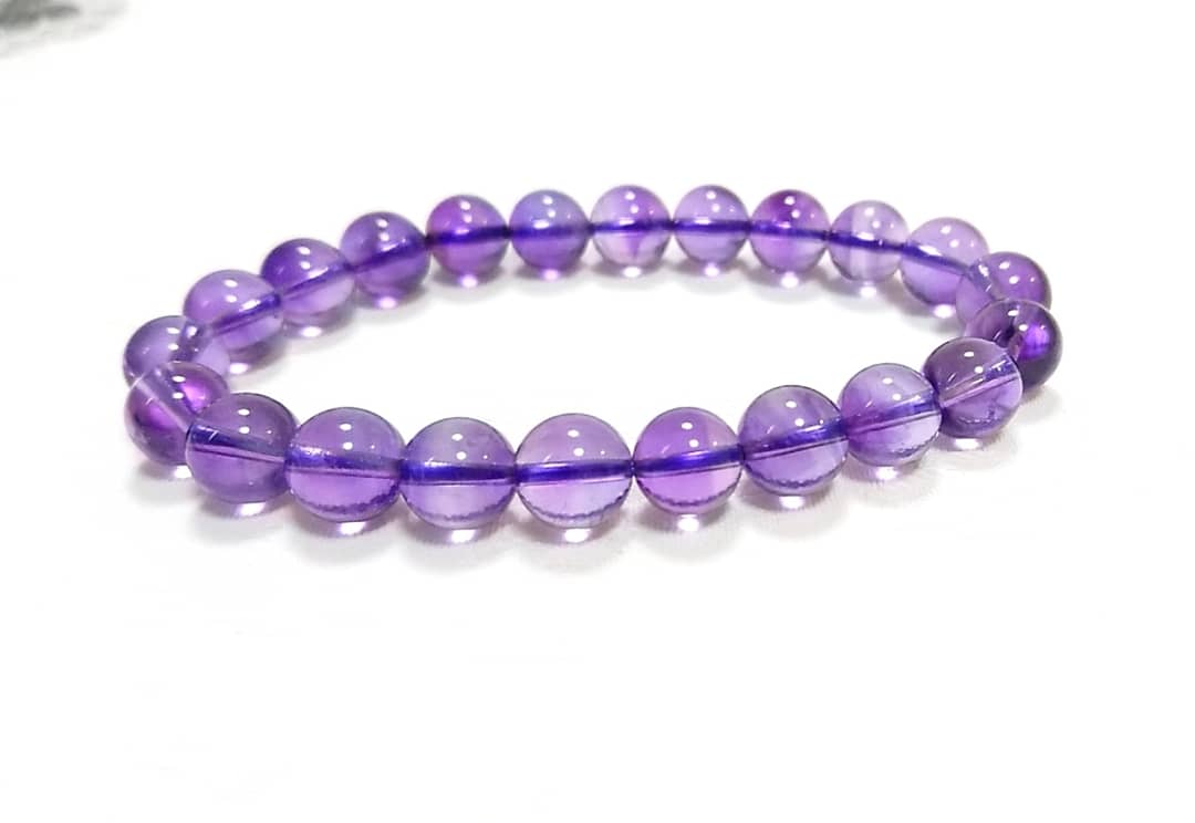 2月誕生石☆愛の守護石◇心の平和◇アメジスト☆愛と慈しみの心を育み 芽生える☆天然石ブレスレット