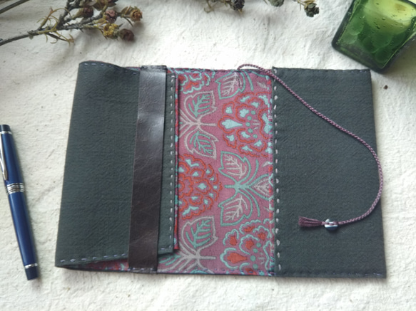 【アイヌ刺繍のブックカバー】a book jacket of Ainu embroidery 5枚目の画像