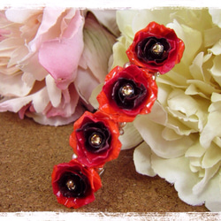 【ロザフィ】赤系 グラデーションの薔薇 バレッタ 1枚目の画像