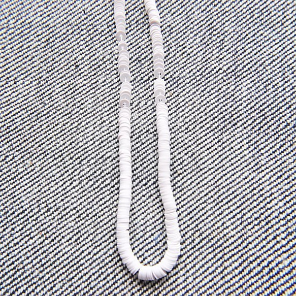 オパック　マットホワイト　　1本（約1000枚）・平丸・3mm・フランス製糸通しスパンコール 2枚目の画像