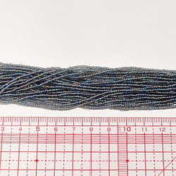 《1cut》グレー・オーロラ　　6本セット・糸通し・シャルロット・13/0・チェコ製・糸が切れやすいため予備として＋1本 2枚目の画像