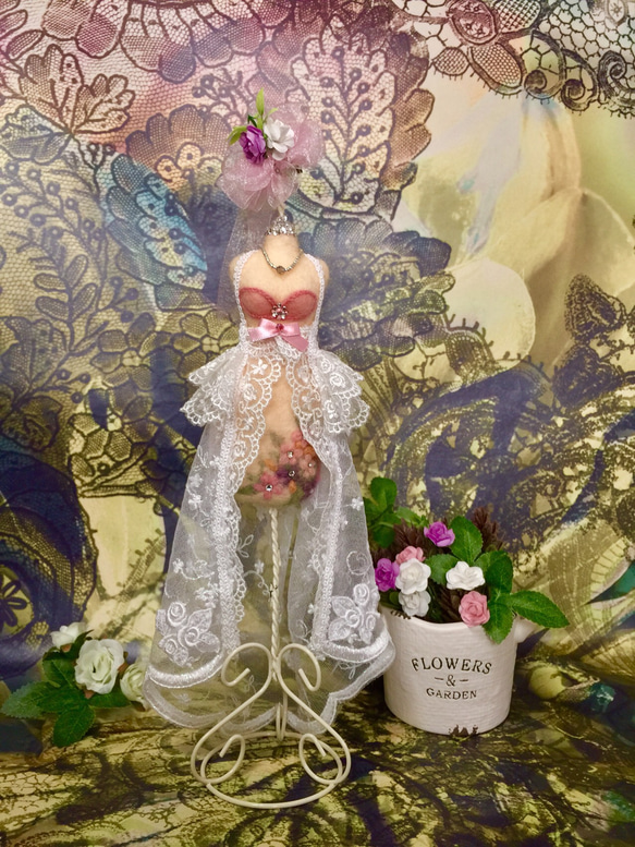 羊毛フェルトで作ったミニトルソー&ドレス 羊毛フェルト 〜 Kamutama