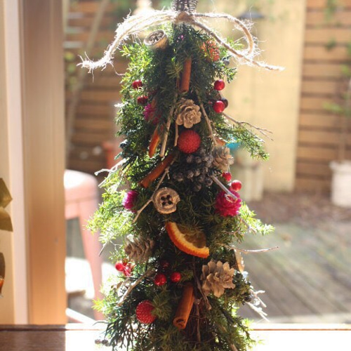 再販】プリザーブドとドライのクリスマスツリー アートフラワー torico