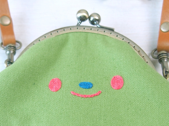 ☽↟月と半々↟☾刺繍顔、顔、口の金のパッケージ/脂肪森援助 2枚目の画像