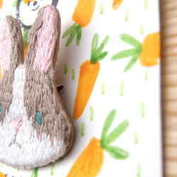 ◭小動物頭刺繡胸針◮ 兔子 Rabbit 第2張的照片