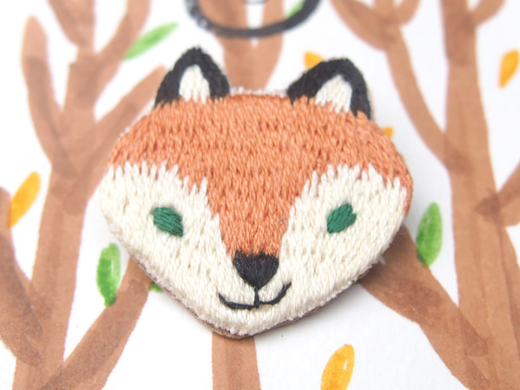 ◭小動物頭刺繡胸針◮ 狐狸 Fox 第1張的照片