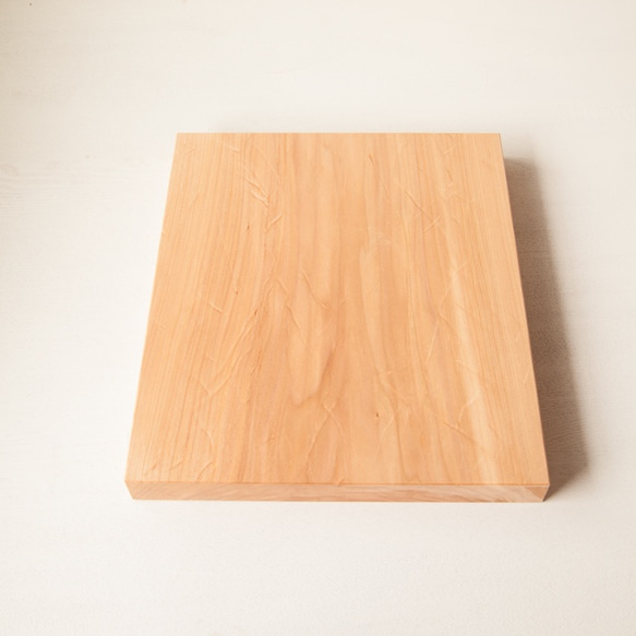 バッコヤナギのまな板 No11 (295×340) まな板・カッティング