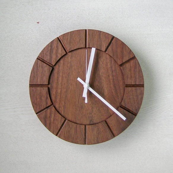 木の時計01(Φ240) No27 | ウォールナット 1枚目の画像