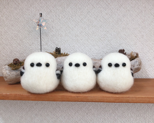 羊毛フェルト　シマエナガ シマエナガ 羊毛フェルト - メルカリ