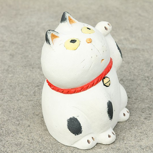 招き猫/陶器製猫/猫置物/縁起物 その他置物 猫を作る人 通販 5105867