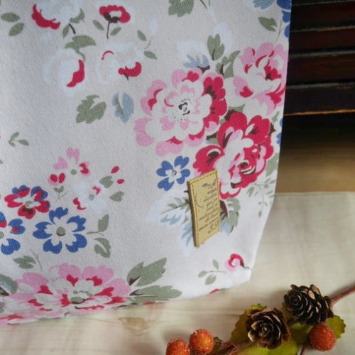 キャスキッドソン トートバック マザーズバッグ フラワー柄 トート