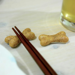 【好器】狗骨頭筷架_4入_陶瓷餐具 第5張的照片