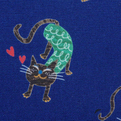 小さいオシャレ猫のフラットポーチ（ネイビー） 3枚目の画像