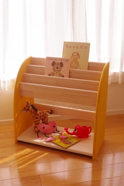木製絵本棚(マガジンラック) 60幅 イエロー