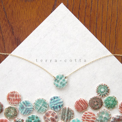 水底印華 -minasoco inka-　porcelain pebble necklace 1枚目の画像