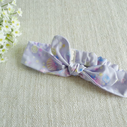 夢幻紫貝殼-圍兜口水巾、髮帶/滿月禮/週歲禮/生日禮--限量布款 第2張的照片