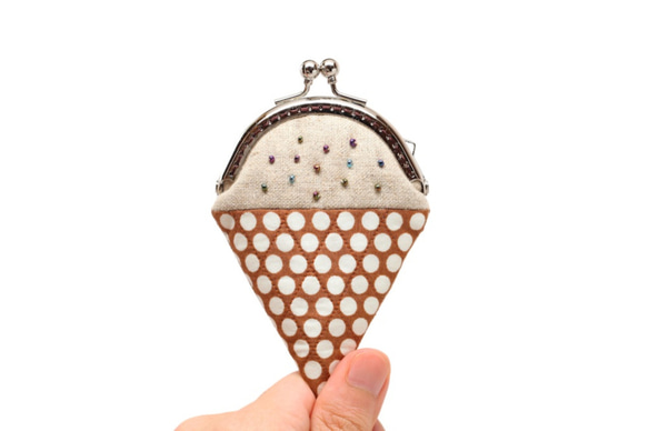チョコレートトフィーアイスクリームゴールド 1枚目の画像