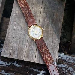 綺丽な 天然石 水草瑪瑙 編込み   腕時計 2枚目の画像