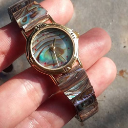 【Lost and find】低價位款 古董款 天然石 鮑貝 手錶 第2張的照片