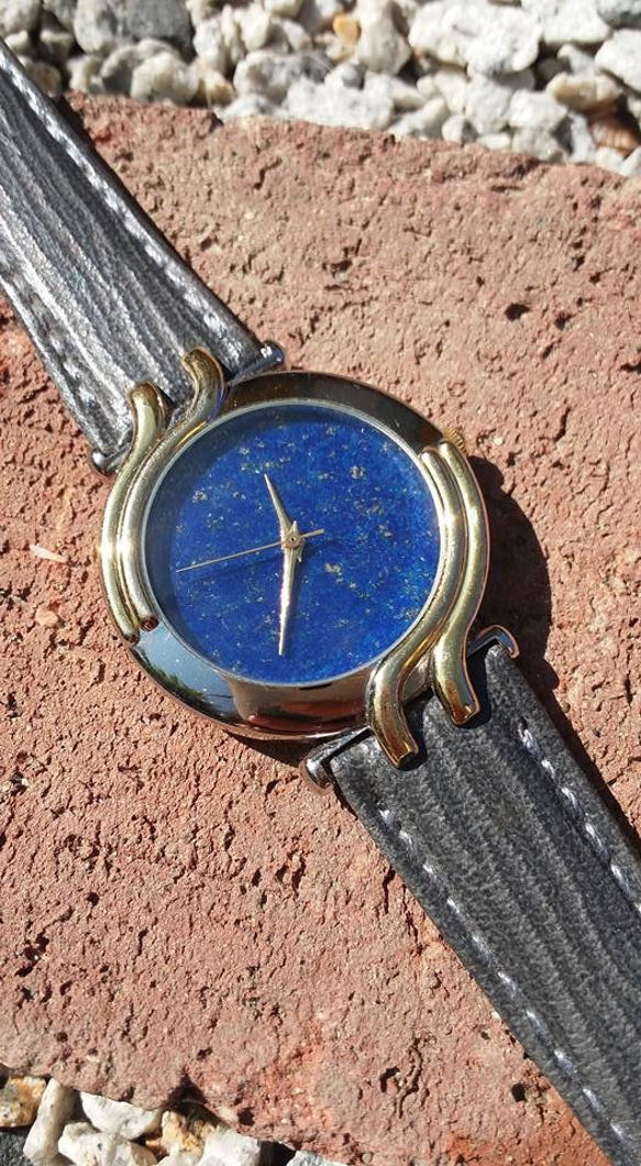 綺丽な 星空 天然石 ラピスラズリ 腕時計 2枚目の画像
