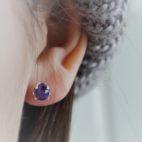 ll 6mm紫水晶純銀耳環 ll 925純銀貼耳耳針 - 一對 附銀耳堵 第4張的照片
