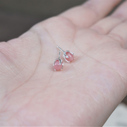 ll 4mm紅紋石純銀耳環 ll 925純銀貼耳耳針 - 一對 附銀耳堵 第2張的照片
