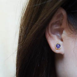 ll 6mm紫水晶 ll 金線框耳針 耳夾 / 一對 第5張的照片