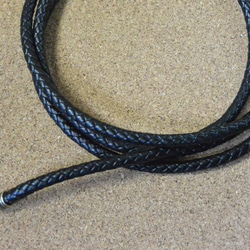 編み込み丸革紐 3mm×1m ブラック 黒 革紐 レザーコード　 3枚目の画像