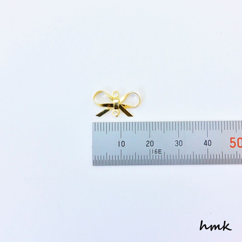 アクセサリーパーツ リボン型モチーフ×10個入り 穴あき(上下2箇所