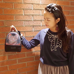 MINI冰箱小背包 [日式古布藍 黑包] 台灣創意設計手作 流行小包  後背 肩背 斜背 手拿 第5張的照片
