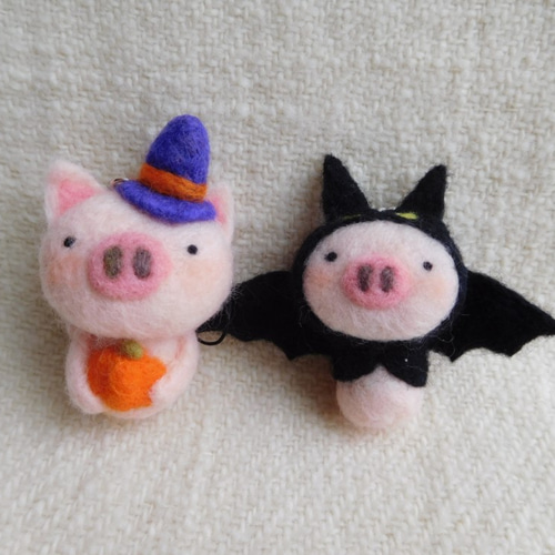 ハロウィンのぶたちゃん羊毛フェルトストラップ 羊毛フェルト Mt.maru