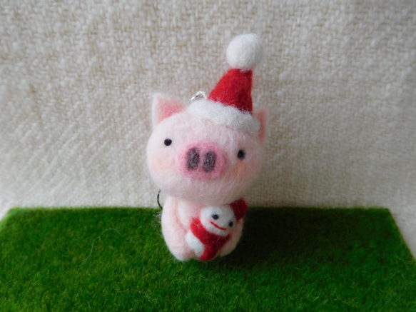 クリスマスのぶたちゃんストラップ 羊毛フェルト Mt.maru 通販