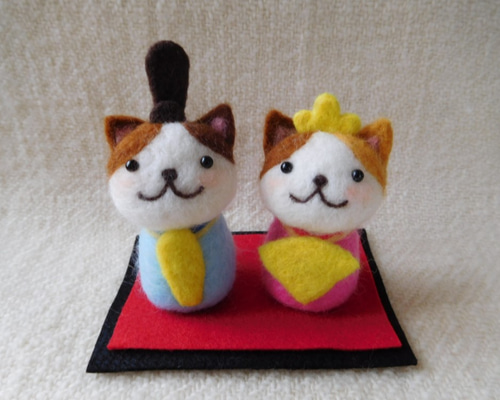 羊毛フェルトのぶちねこのおひなさま 羊毛フェルト Mt.maru 通販