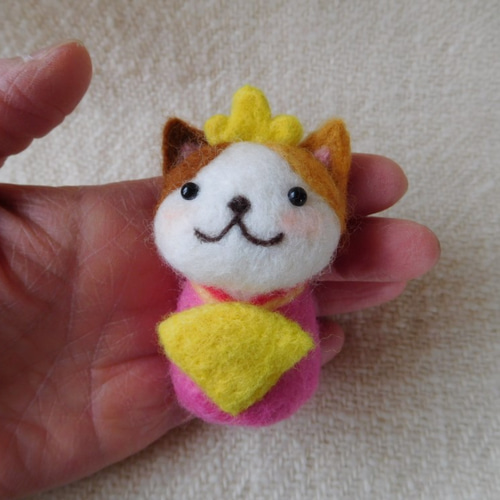 羊毛フェルトのぶちねこのおひなさま 羊毛フェルト Mt.maru 通販