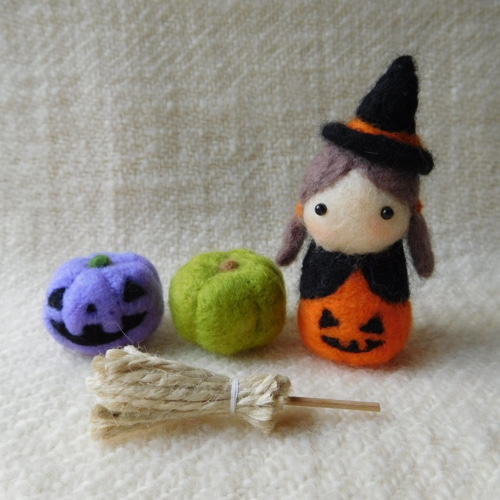 ハロウィンの小さな魔女 羊毛フェルト Mt.maru 通販 12635408