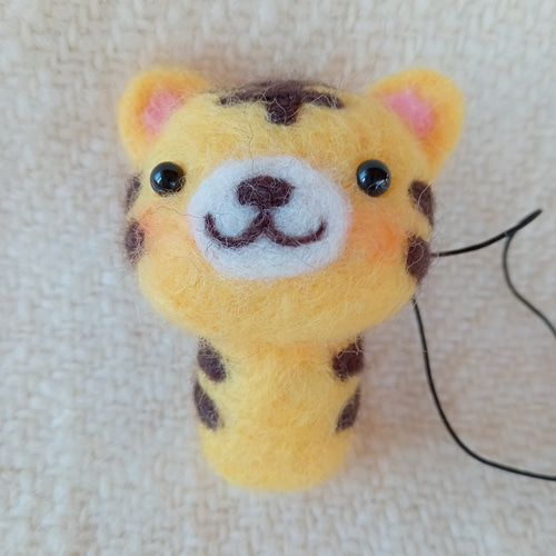 寅年だもの・にっこりトラの羊毛フェルトストラップ 羊毛フェルト Mt