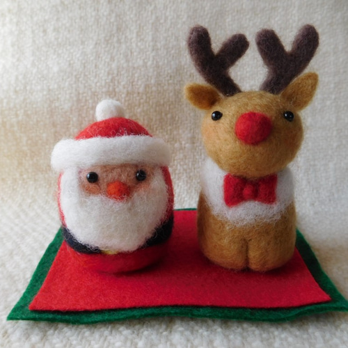 クリスマス飾り サンタとトナカイ 羊毛フェルト Mt.maru 通販｜Creema 