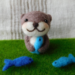 カワウソくん　羊毛フェルト　大きめ 幸せそうな可愛いカワウソちゃん完成しました😊 穏やかなお顔に