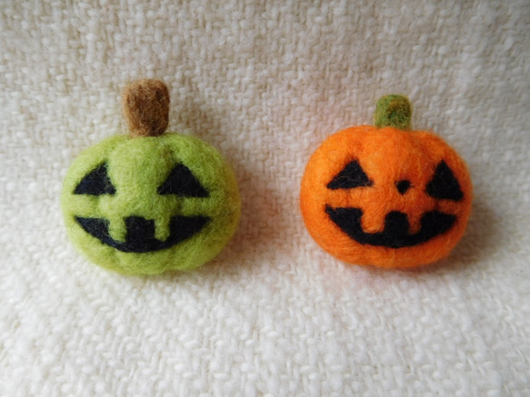 ハロウィンだから・かぼちゃブローチ ブローチ Mt.maru 通販 7846602