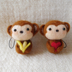 羊毛フェルトのさるさるストラップ 羊毛フェルト Mt.maru 通販