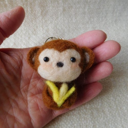 【sherry 】羊毛フェルト ストラップ ハンドメイド Amazon.co.jp: 羊毛フェルトで作るチワワと柴犬のふわふわ