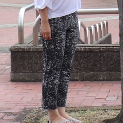 ツィート調プリントテーパードパンツ 5枚目の画像