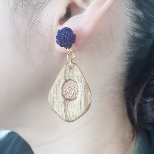 水引と木のピアス/イヤリング【木と水引の出逢い】 ピアス（スタッド